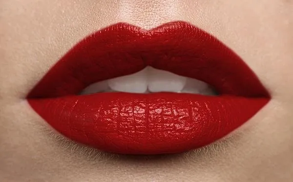 Liquid Matte Lip Stain Shade Red Carpet