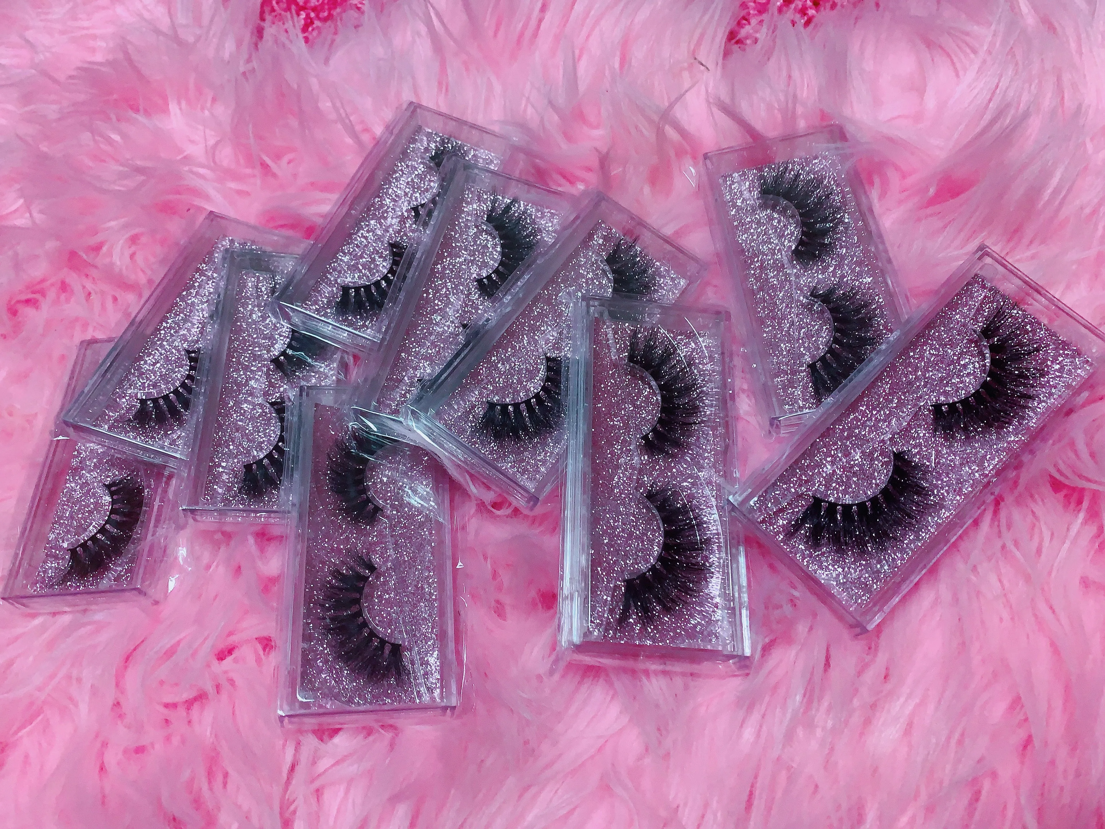 #SNATCHED 3D DREAMDOLL LASHES *GLITTER* CASE